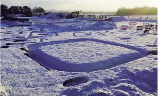  ??  ?? Above: Snow highlights barrow ditches at Burnby Lane