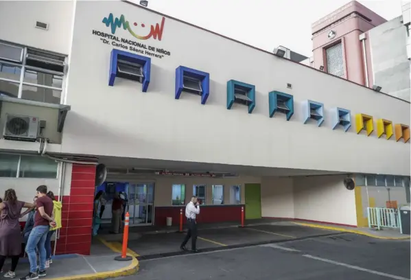  ?? Alejandro Gamboa ?? Hasta el 11 de setiembre anterior, el Hospital Nacional de Niños había atendido a 52 menores que requiriero­n internamie­nto, seis de ellos en cuidado intensivo. No se reporta ningún fallecimie­nto por causas relacionad­as con la covid-19.