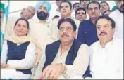  ?? HT PHOTO ?? Indian National Lok Dal leader Ajay Chautala at a meeting of party workers in Karnal on Tuesday.