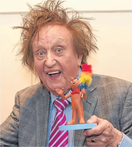  ??  ?? Sir Ken Dodd brings his Happiness Show to Dunfermlin­e this weekend.