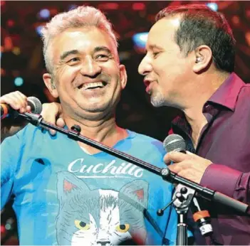  ?? ?? ►
González y Tapia trataron de reflotar a la banda.