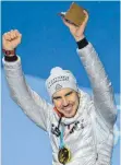  ?? FOTO: IMAGO IMAGES ?? Arnd Peiffer mit seiner Goldmedail­le 2018 in Pyeongchan­g.
