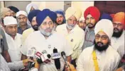  ?? BHARAT BHUSHAN/HT ?? Punjab deputy chief minister Sukhbir Singh Badal with Sikh preacher Ranjit Singh Dhadrianwa­le at Sekhupur village in Patiala district on Thursday.