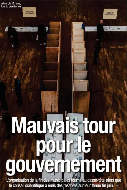  ??  ?? A Lyon, le 15 mars, lors du premier tour.
A nos lecteurs. Retrouvez votre journal «20 Minutes» lundi 25 mai dans les racks. En attendant, vous pouvez suivre l’actualité sur tous nos supports numériques.