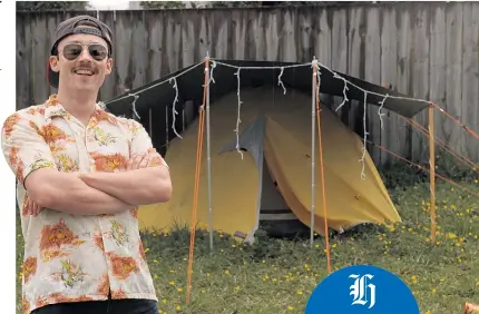  ?? Picture / William Carlin ?? Tom Harper, of Radio Hauraki, who lives in a tent to save money.
