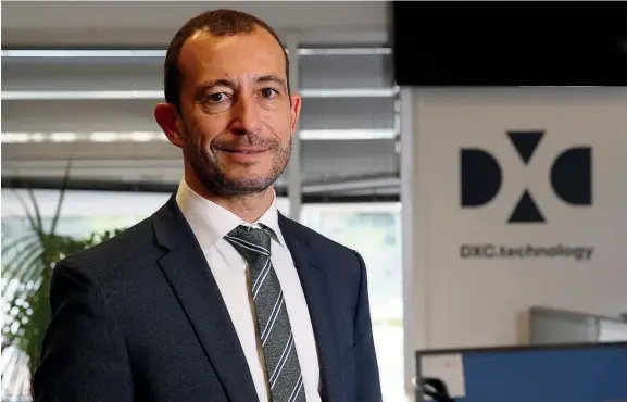  ??  ?? Manuel Maria Correia, diretor-geral da DXC Portugal, confiante de que vai manter cresciment­os a dois dígitos.