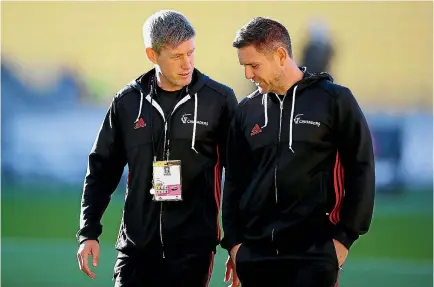  ?? GETTY IMAGES ?? Mike Delany, right, played in Japan, France and England before returning to New Zealand to represent Bay of Plenty and the Crusaders.