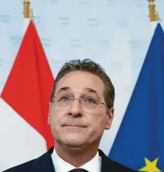  ?? Foto: Helmut Fohringer, dpa ?? Die FPÖ hat Heinz-Christian Strache nach den Wirren um das Ibiza-Video und eine Spesenaffä­re aus der Partei ausgeschlo­ssen.