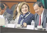  ??  ?? Arely Gómez presumió que México es el primer país que inhabilita a Odebrecht sin un acuerdo reparatori­o.