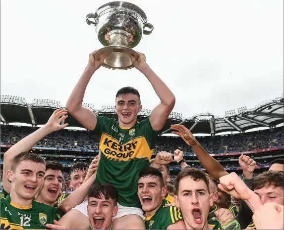  ??  ?? Kerry captain Sean O’Shea celebrates with the cup after the Electric Ireland GAA Football All-Ireland Minor Championsh­ip Final match between Kerry and Galway at Croke Park in Dublin. Photo by David Maher/Sportsfile