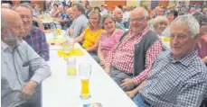  ?? FOTO: FRANZ DREYER ?? Viele Besucher kamen am Wochenende zum Herbstfest des Musikverei­ns Zimmern in die Immendinge­r Donauhalle.