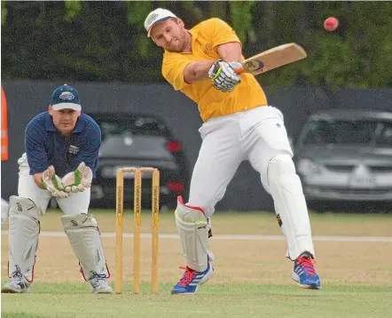  ?? STUFF ?? Kieran Read has cricketing form prior to leading Team Rugby in a T20 match against Team Cricket.