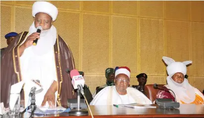  ?? Photo: Shehu Goro ?? From left: Sultan of Sokoto, Alhaji Muhammad Sa’ad Abubakar III; Shehu of Borno, Abubakar ibn Umar Garbai El-Kanemi, and Emir of Zazzau, Alhaji Shehu Idris, during a meeting of Jama’atu Nasril Islam in Kaduna yesterday.
