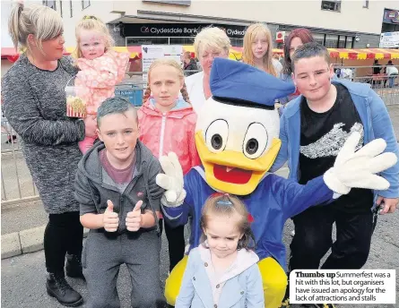  ??  ?? Thumbs up Summerfest was a hit with this lot, but organisers have issued an apology for the lack of attraction­s and stalls