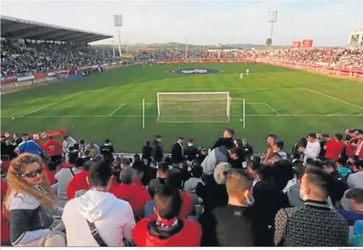  ?? ERASMO FENOY ?? El Nuevo Mirador, en el Algeciras-Barcelona B.