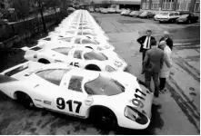  ??  ?? Bottom right: Following the FIA’S acceptance of the 917, from left to right: Ferdinand Piëch, Helmuth Bott, Herbert Schmitz and Dean Delamont