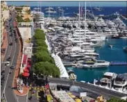  ??  ?? Le Monaco Yacht Show s’adapte à la nouvelle situation avec des changement­s importants.
