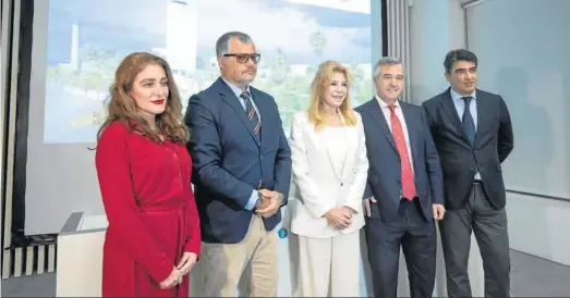  ?? DANIEL PÉREZ ?? Lourdes Moreno, Guillermo Cervera, la baronesa Carmen Thyssen, José María García Urbano y Javier Ferrer.