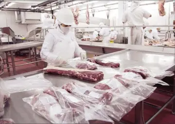  ??  ?? AL MUNDO. China se consolida como el gran mercado de la carne bovina argentina, con el 75 por ciento de las compras.