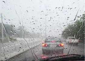  ??  ?? El Servicio Nacional de Meteorolog­ía esperaba más lluvia para hoy, pero no podía aún precisar el alcance de la precipitac­ión de ayer.