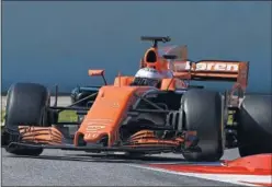  ??  ?? ALONSO. El rendimient­o del McLaren es una incógnita a día de hoy.
