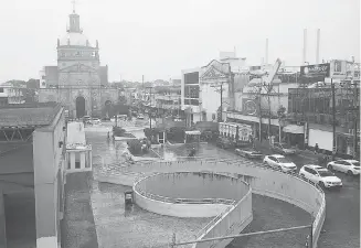  ?? / ANTONIO SOSA ?? Avanzan pláticas para reactivar la plaza “Isauro Alfaro Otero”.