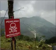  ??  ?? La Colombie reste un pays envahi par les mines.