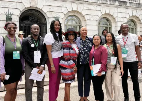  ?? (Special to The Commercial/University of Arkansas at Pine Bluff) ?? The University of Arkansas at Pine Bluff cohort visits with Deidre Chester (fifth from left), director of the Office of the Chief Scientist at the U.S. Department of Agricultur­e headquarte­rs in Washington, D.C. Participan­ts were Trenay Hayes (left), Wilburforc­e Twinamatsi­ko, Tamara Ford, Suzzette Goldmon, Chester, Sha'Kyia Winston, Aatiyah Royal and David Opiri.