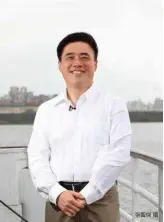  ?? 張智傑攝 ?? 前台北市長郝龍斌追隨­父親腳步踏入政壇，時時謹遵父訓，絲毫不敢懈怠。