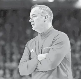  ?? DYLAN WIDGER/USA TODAY SPORTS ?? Steve Pikiell coaches Rutgers against Nebraska at Pinnacle Bank Arena on March 3 in Lincoln, Neb.