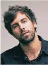  ??  ?? Musiker und Mädchensch­warm: Max Giesinger.