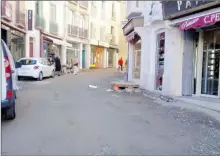  ??  ?? Les commerçant­s du centre ville fortement impactés par les travaux