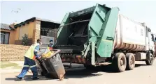  ??  ?? JOHANNESBU­RG residents are experienci­ng major problems with the collection by Pikitup of their bins and black bags. | African News Agency (ANA)