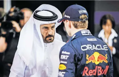  ?? [Imago] ?? Nicht immer auf demselben Kurs wie die Formel 1: FIA-Boss Mohammed Ben Sulayem beim Saisonauft­akt in Bahrain.