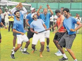  ??  ?? The India Davis Cup team, (from left) reserve Sumit Nagal, Leander Paes, Rohan Bopanna and Saketh Myneni, break into a dance after the 4-1 win over South Korea in the Asia/Oceania Group tie. KARUN SHARMA/HT