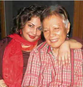 ?? FROM LILA SHAHANI’S FACEBOOK ACCOUNT PHOTOS ?? MAKING UP FOR LOST TIME Lila Shahani and mom—