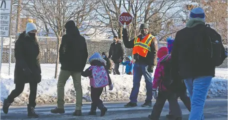  ?? JEAN LEVAC ?? Across the province, 280,000 students, of about 1.5 million elementary and secondary students in total, are now back at school.