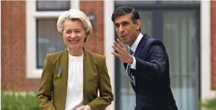  ?? Foto Dan Kitwood/Reuters ?? Britanski premier Rishi Sunak in predsednic­a evropske komisije Ursula von der Leyen med februarski­m srečanjem v Windsorju