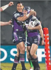  ??  ?? Israel Folau (left) and Matt Geyer in 2007.