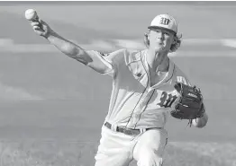  ?? Jason Fochtman / Houston Chronicle ?? By Justin Maskulinsk­i The Woodlands starting pitcher Will Swope pitched a complete game, allowing Klein three hits and no walks as the Highlander­s completed the series sweep.