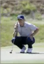  ?? ERIC GAY — THE ASSOCIATED PRESS ?? Jordan Spieth lines up his putt on the 16th hole during round-robin play at the Dell Technologi­es Match Play golf tournament, Wednesday in Austin, Texas.