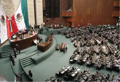  ?? ESPECIAL ?? En próximos días, los legislador­es empezarán la discusión del paquete fiscal para ejercer el próximo año.