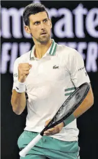  ?? EFE / DAVE HUNT ?? Djokovic celebra un punto.