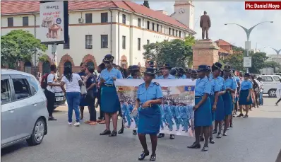  ?? Pic: Daniel Moyo ?? Female police officers start their march from Joshua Nkomo Statue to Ross Camp Hall in Bulawayo during commemorat­ions to mark Women’s Month last week