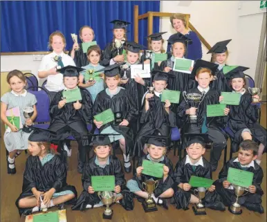  ?? Picture: Gary Browne FM4397277 ?? Smarden Primary School’s annual awards ceremony