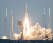  ?? JOEL KOWSKY/NASA ?? After experienci­ng years of flaws, Boeing’s Starliner crew capsule launches on Thursday.