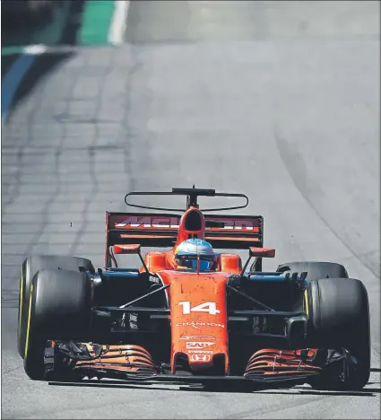  ?? FOTO: GETTY ?? Alonso pudo de nuevo demostrar que el chasis McLaren es uno de los mejores de la parrilla, clave para ser competitiv­o en 2018