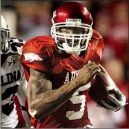  ?? Democrat-Gazette file photo ?? Former University of Arkansas running back Darren McFadden was selected for induction into the College Football Hall of Fame on Monday, becoming the 16th former Arkansas player or head coach to earn the distinctio­n.