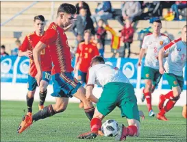  ?? FOTO: EFE ?? El valenciani­sta Ferran Torres no consiguió brillar en exceso en el partido de ayer