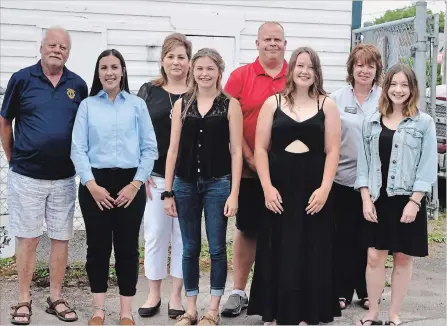  ?? SPECIAL TO THE EXAMINER ?? Who will be this year’s Norwood Fair Ambassador? The hopefuls are (from left) Sarah Wilson sponsored by the Norwood Lions Club represente­d by President Peter Oord, Hailey Baptie sponsored by Maple View Retirement Residence, represente­d by manager Cindy...